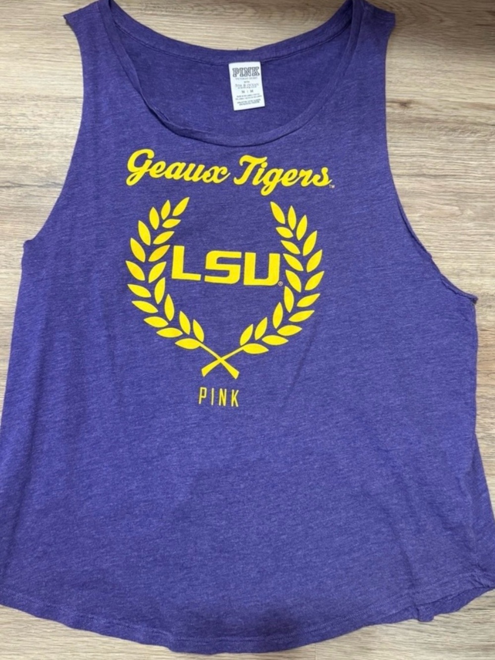 PINK Victoria's Secret Purple Gold LSU 'Geaux Tigers' Graphic Tank Medium